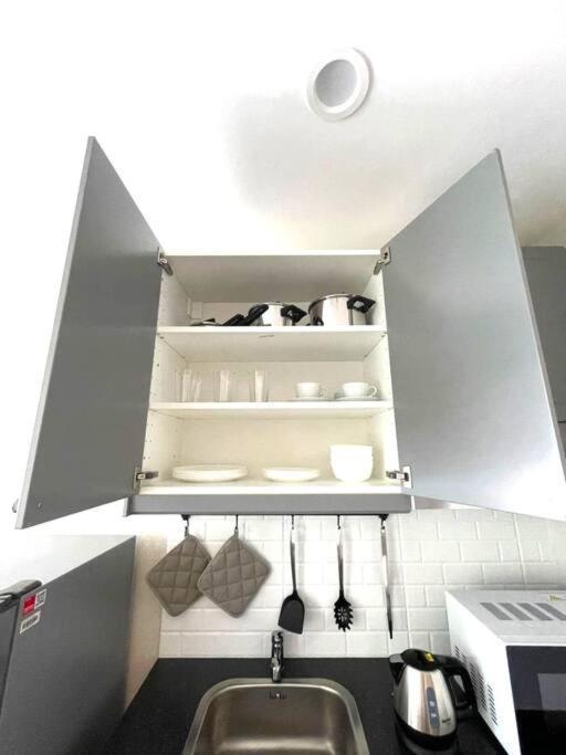 B5 новая вид бассейн ватсап669з582i976 Apartment